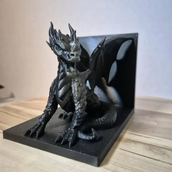 Mystical Dragon Bookend – 20 × 12 × 12 cm