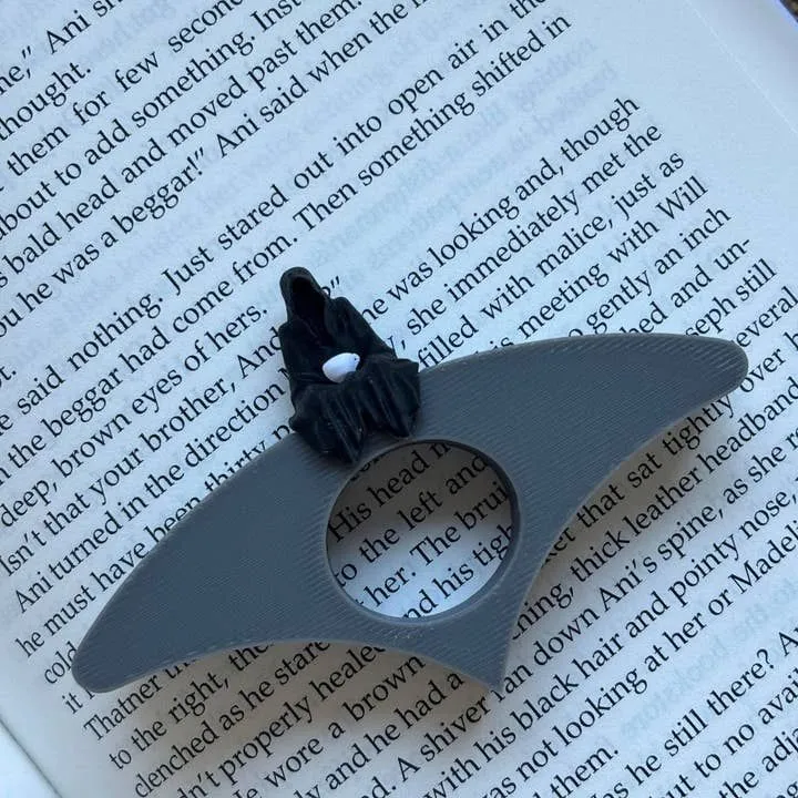 Thumb Page Holder - Dragon Embrace thumbnail 3