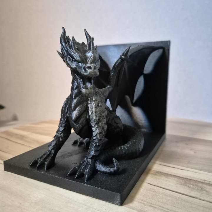 Mystical Dragon Bookend – 20 × 12 × 12 cm