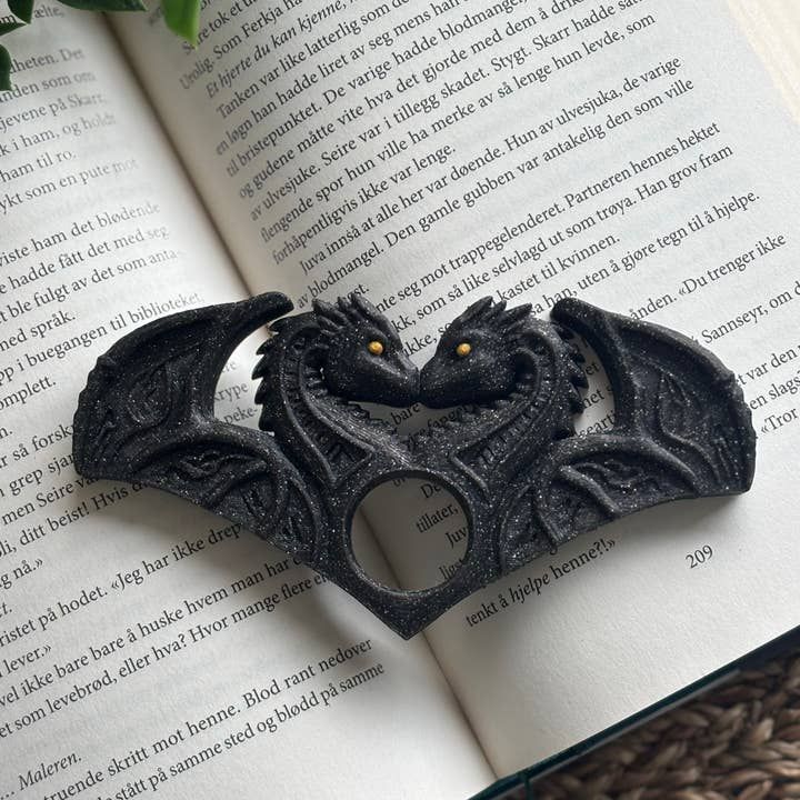 Thumb Page Holder - Dragon Embrace